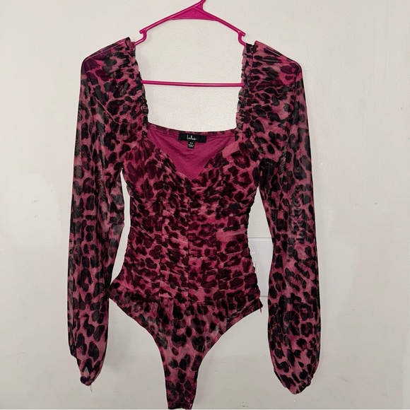 Lulus Tops - Lulu's Pink Leopard Print Bodysuit